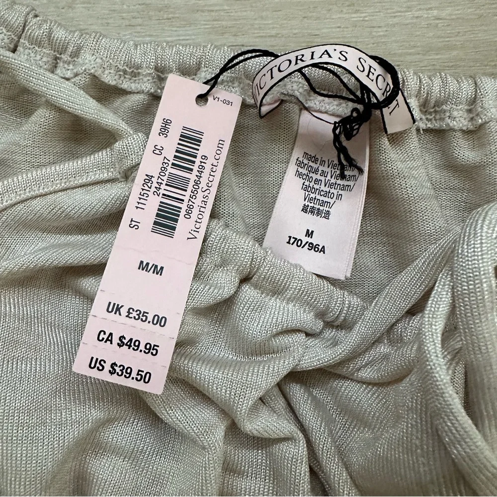 Victoria’s Secret Spagetti Strap Tassel Cami